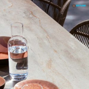 bàn ăn bê tông nhẹ