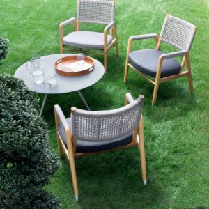 bàn ghế ngoài trời đan dây