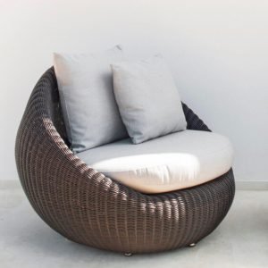 bàn ghế sân vườn