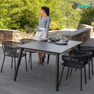 bàn ăn ngoài trời đẹp