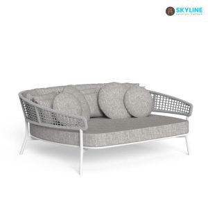 giường tắm nắng màu trắng